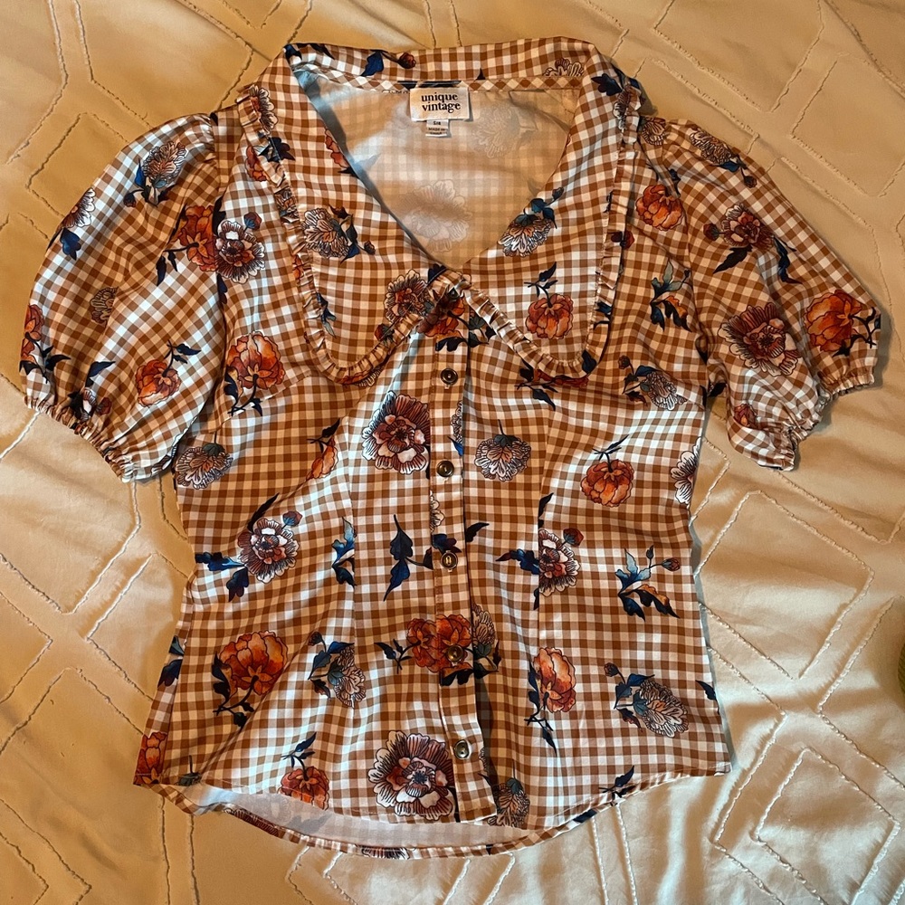 Unique Vintage top